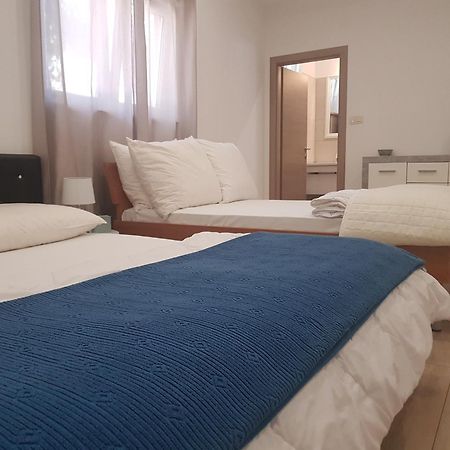 Apartment Antonija I Mateo, Apartment In The Center Of Split Rooms Room photo